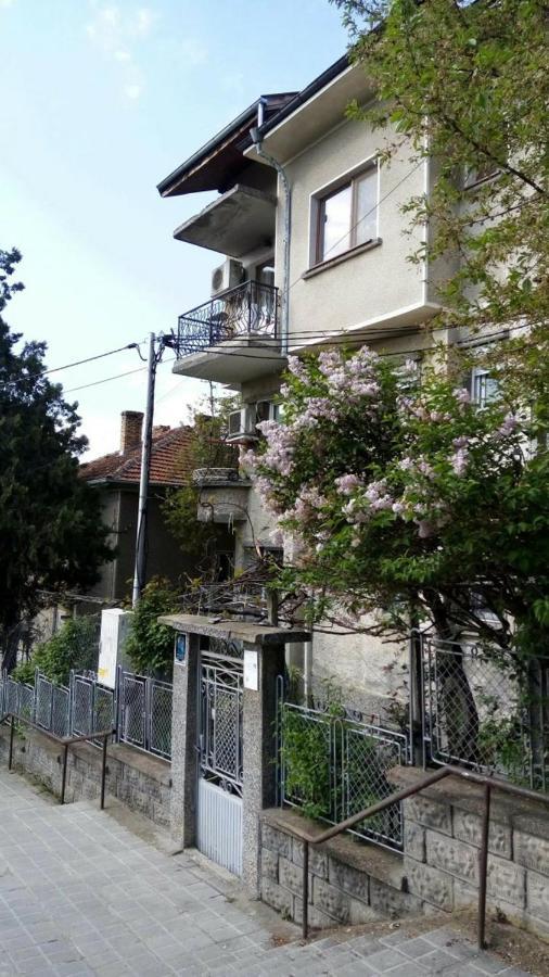 Belivanovi B&B House Veliko Tărnovo Exteriör bild